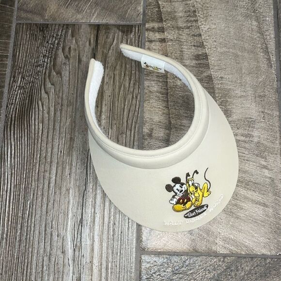 Disney Accessories - Walt Disney World visor cap